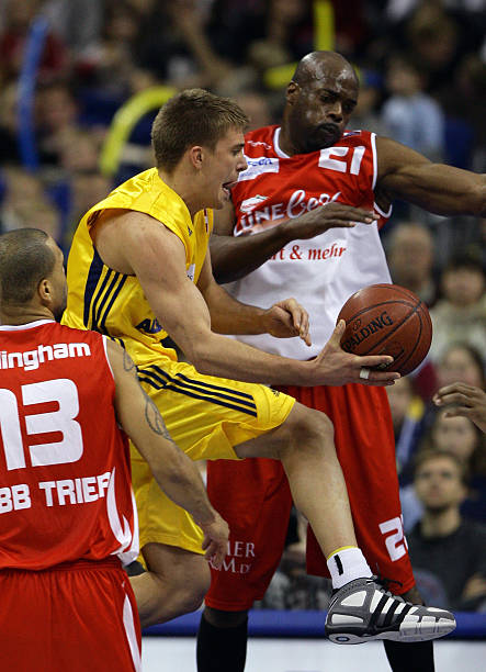 源于他们对 源于他们对