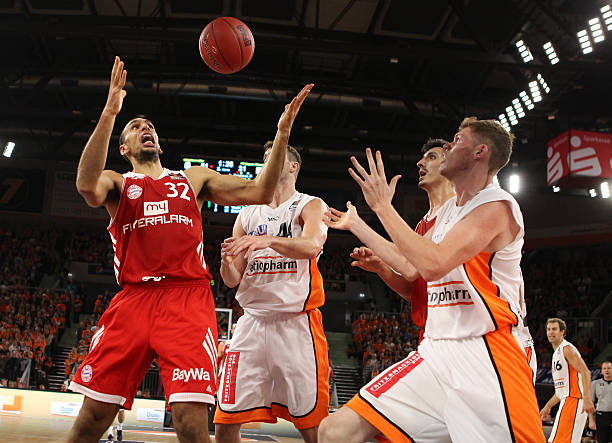 巴西队一直 巴西队一直